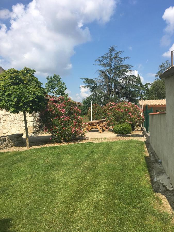 Gite De Beausoleil La Romieu Exterior foto